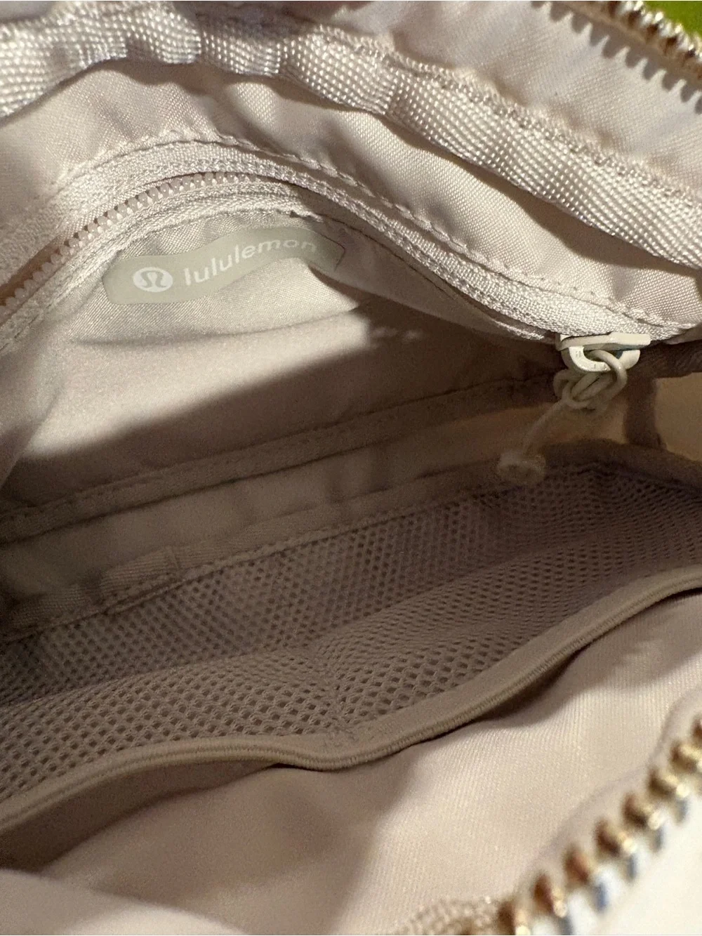 lululemon athletica compact crossbody